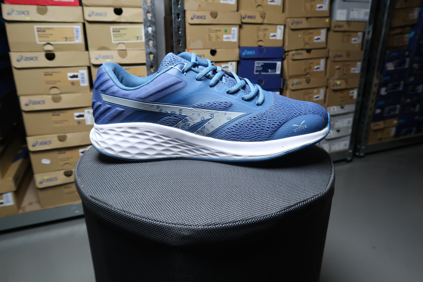 HI TEC V-LITE LEO MENS BLUE