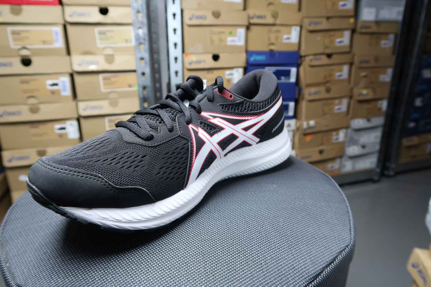 GEL-CONTEND 7 MENS ROAD RUNNING SHOE (BLACK)