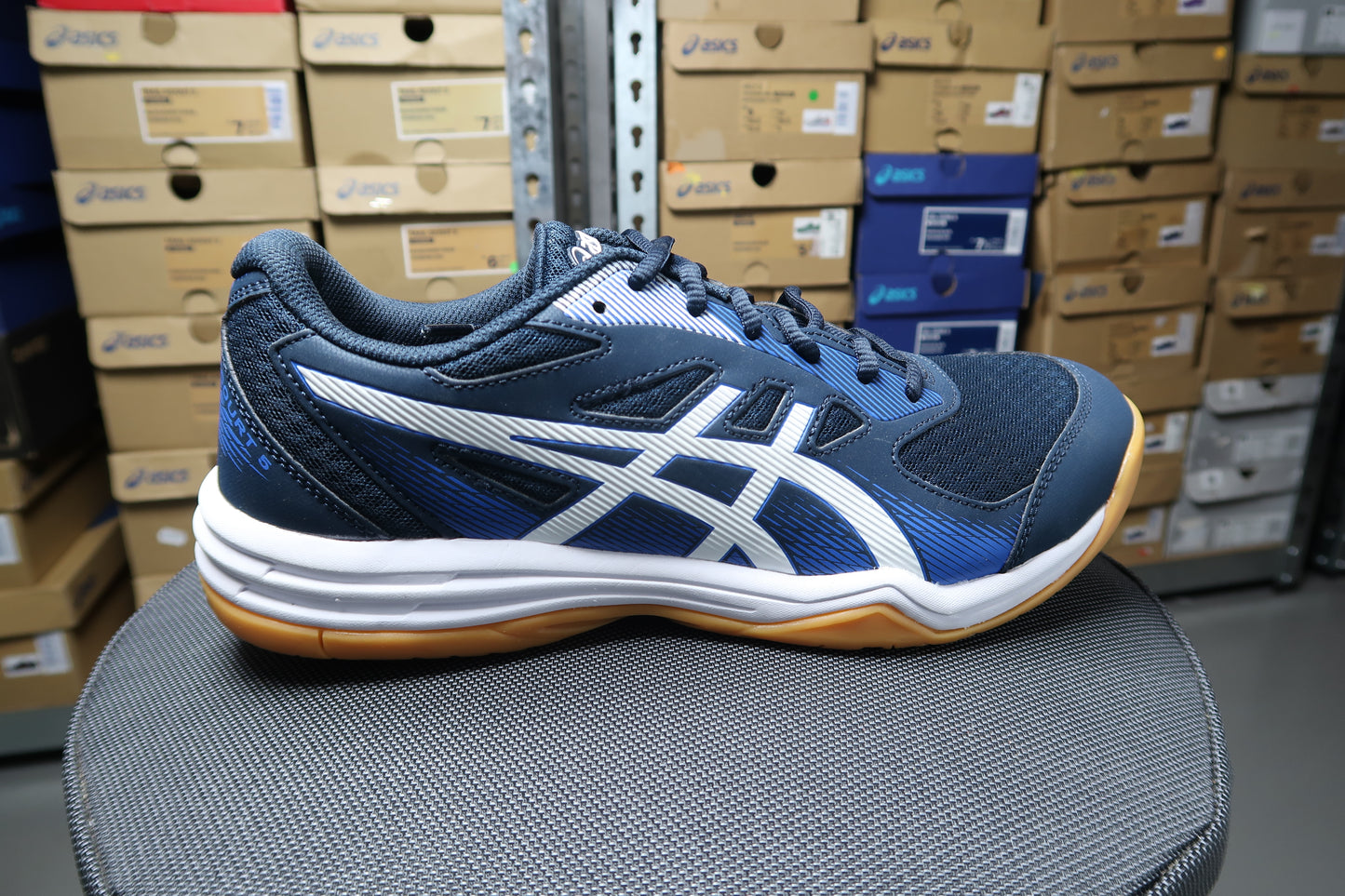 ASICS UPCOURT 5 INDOOR SHOE MENS
