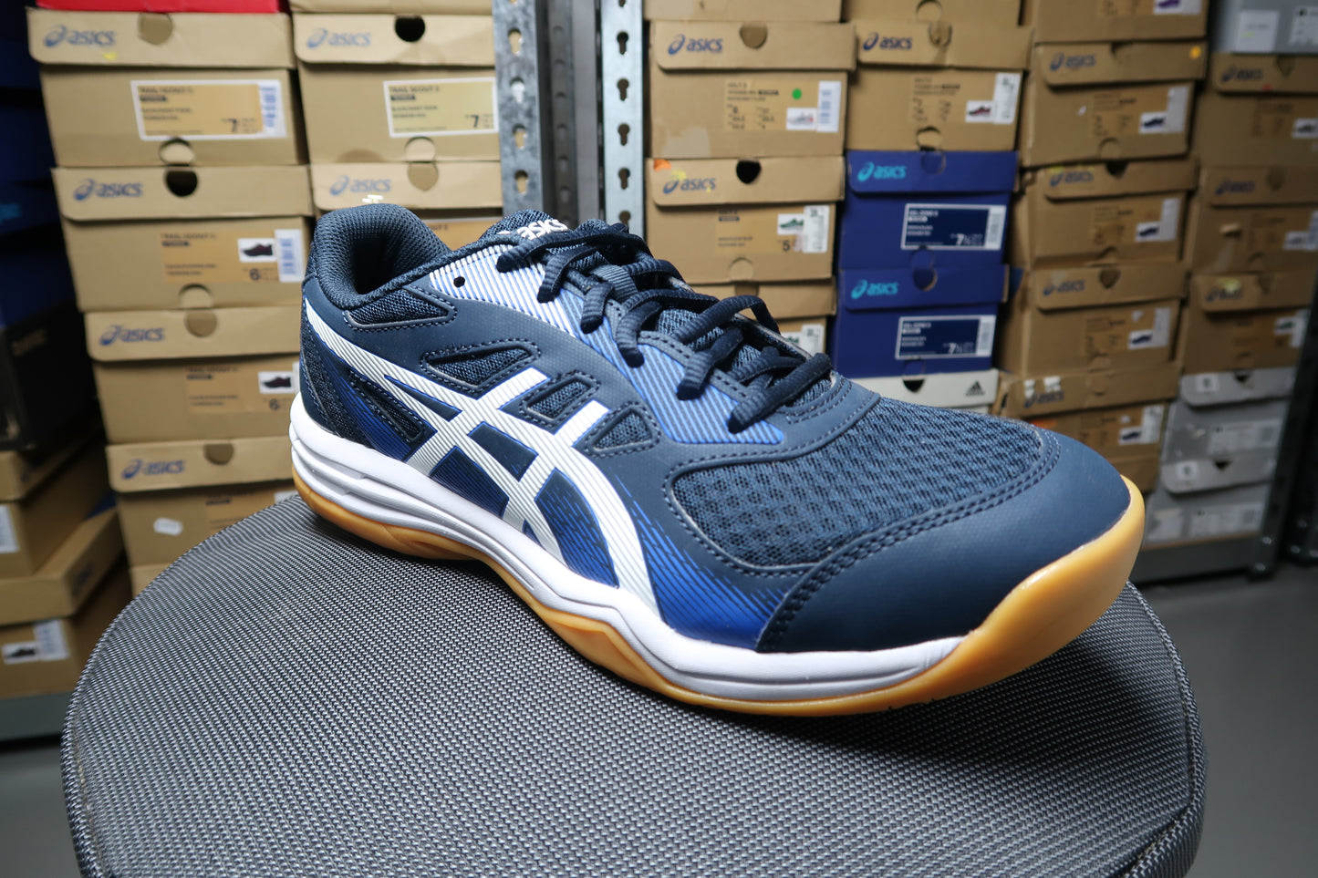 ASICS UPCOURT 5 INDOOR SHOE MENS