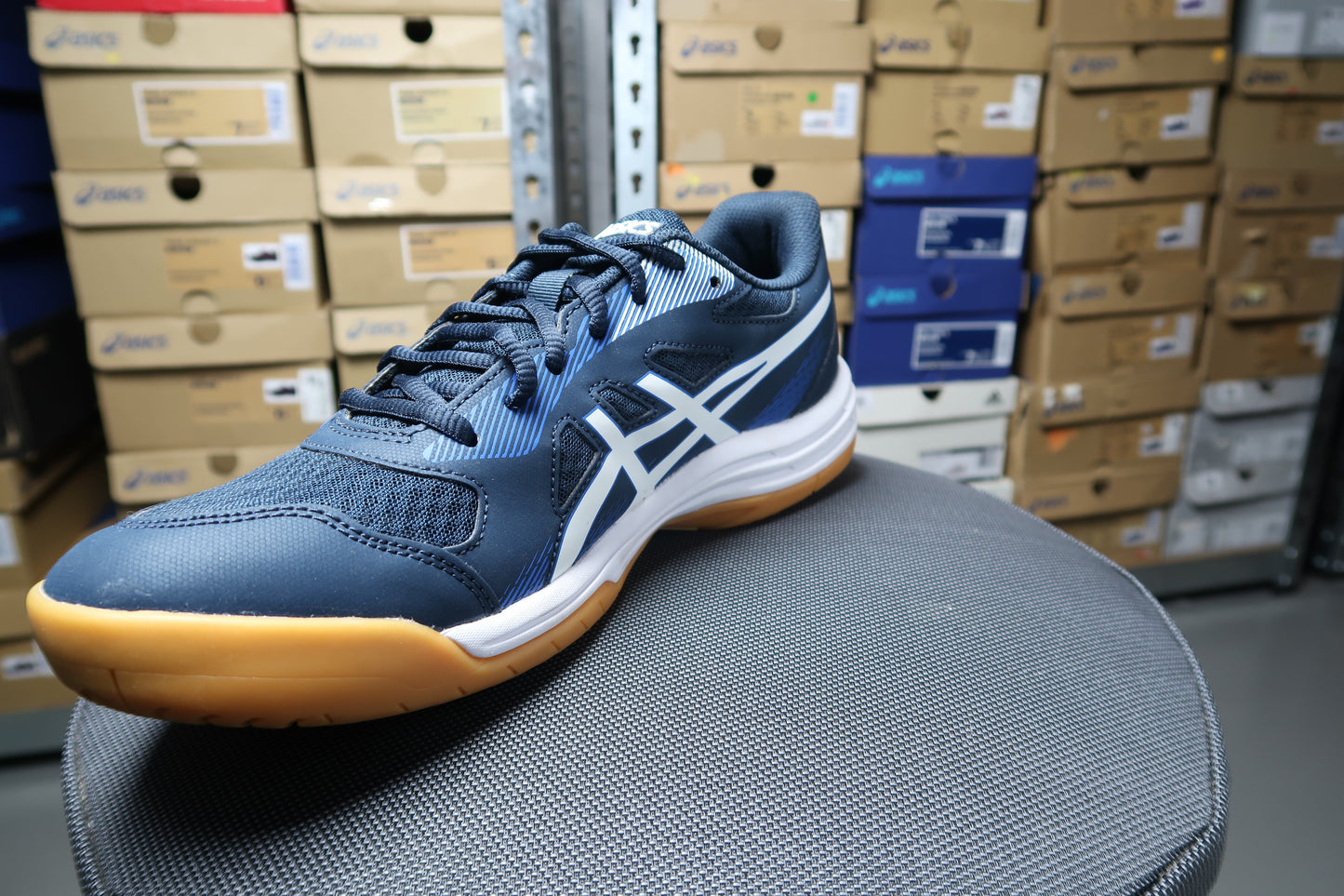 ASICS UPCOURT 5 INDOOR SHOE MENS