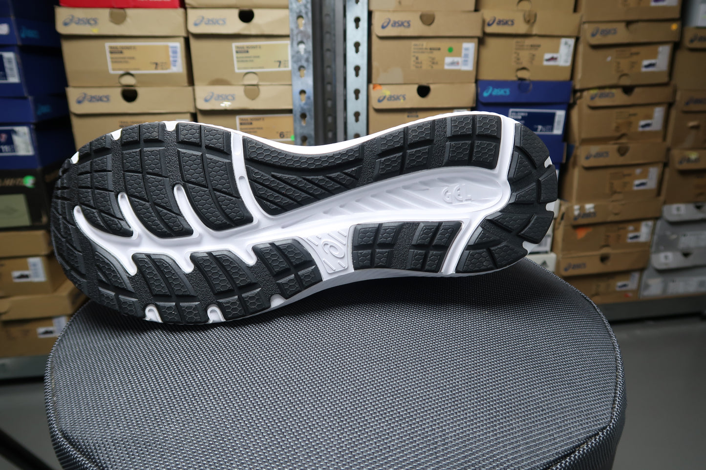 ASICS GEL-CONTEND 8 MENS BEGINNER RUNNING SHOE