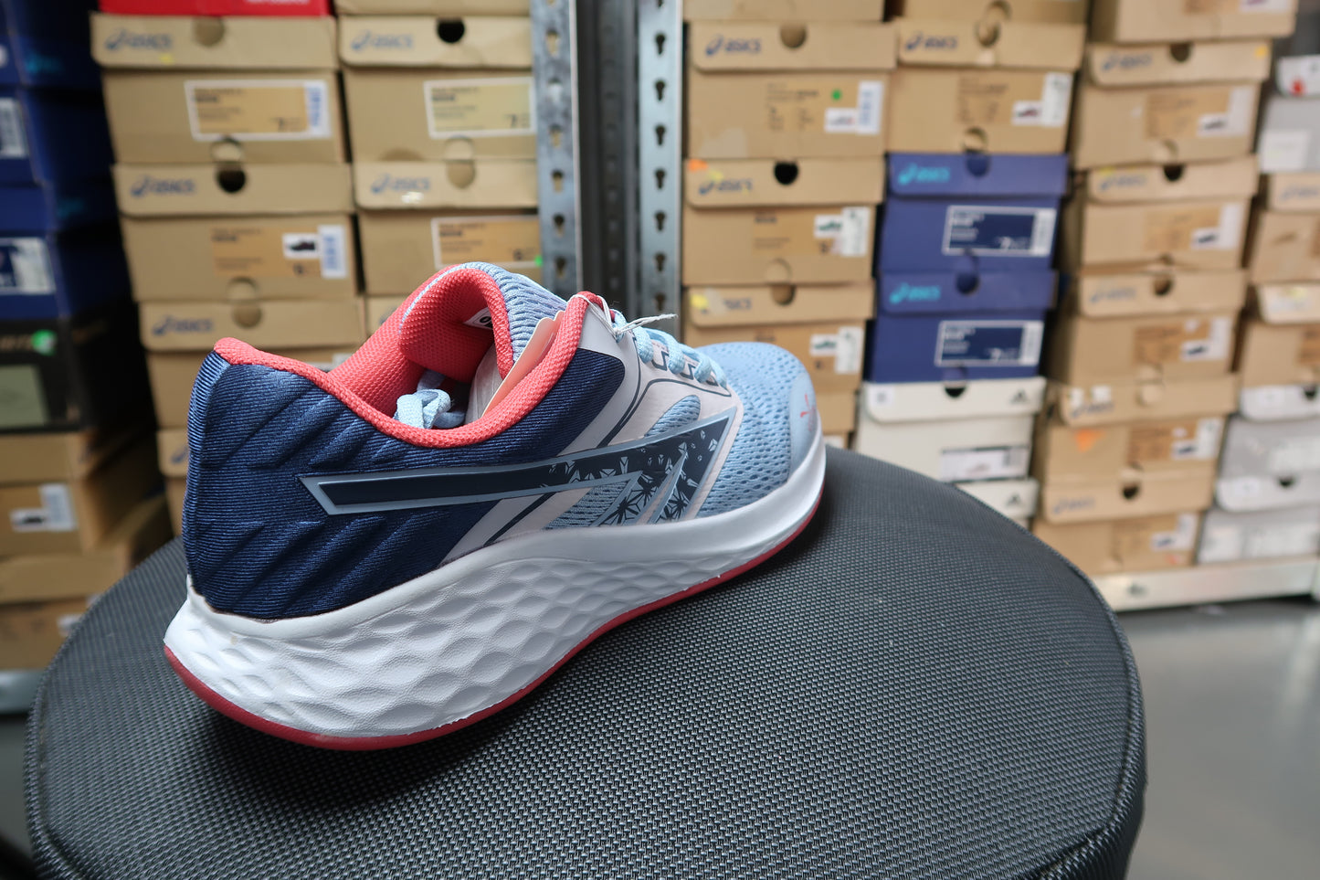 HI-TEC V-LITE LEO WOMEN