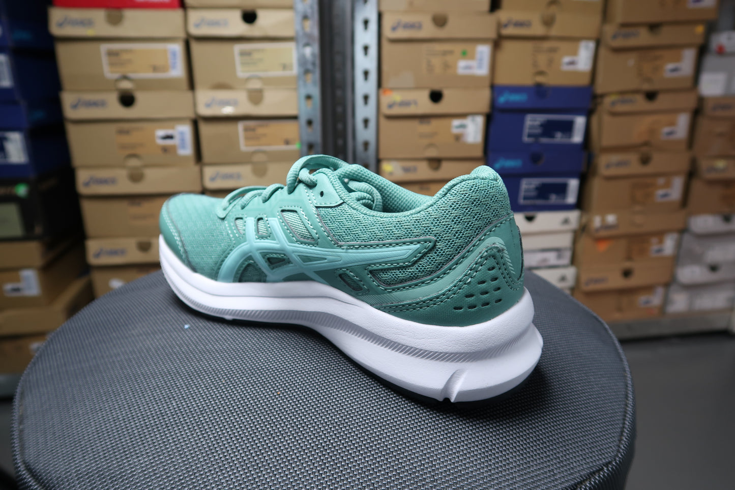 ASICS JOLT 3 WOMEN BEGINNER RUNNING SHOE (sage)