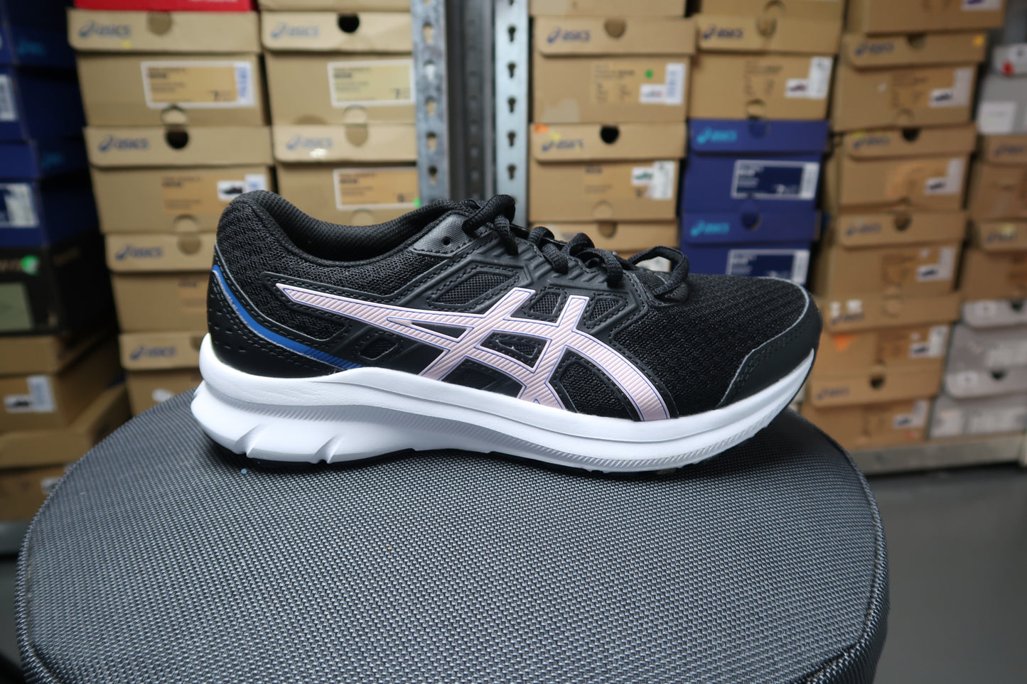 ASICS JOLT 3 WOMEN BEGINNER RUNNING SHOE