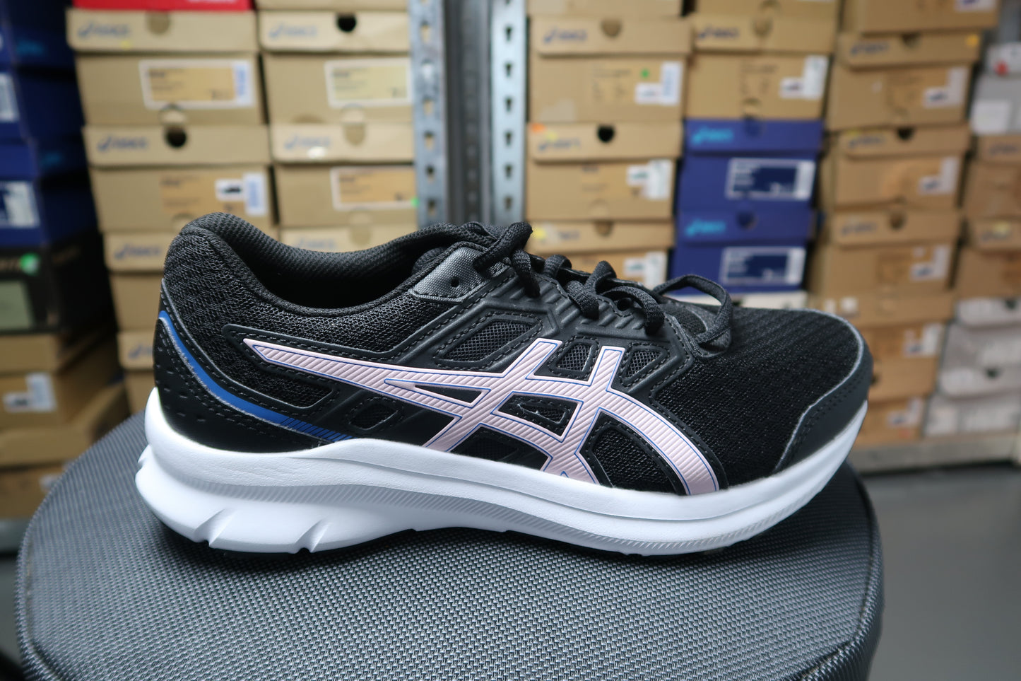 ASICS JOLT 3 WOMEN BEGINNER RUNNING SHOE