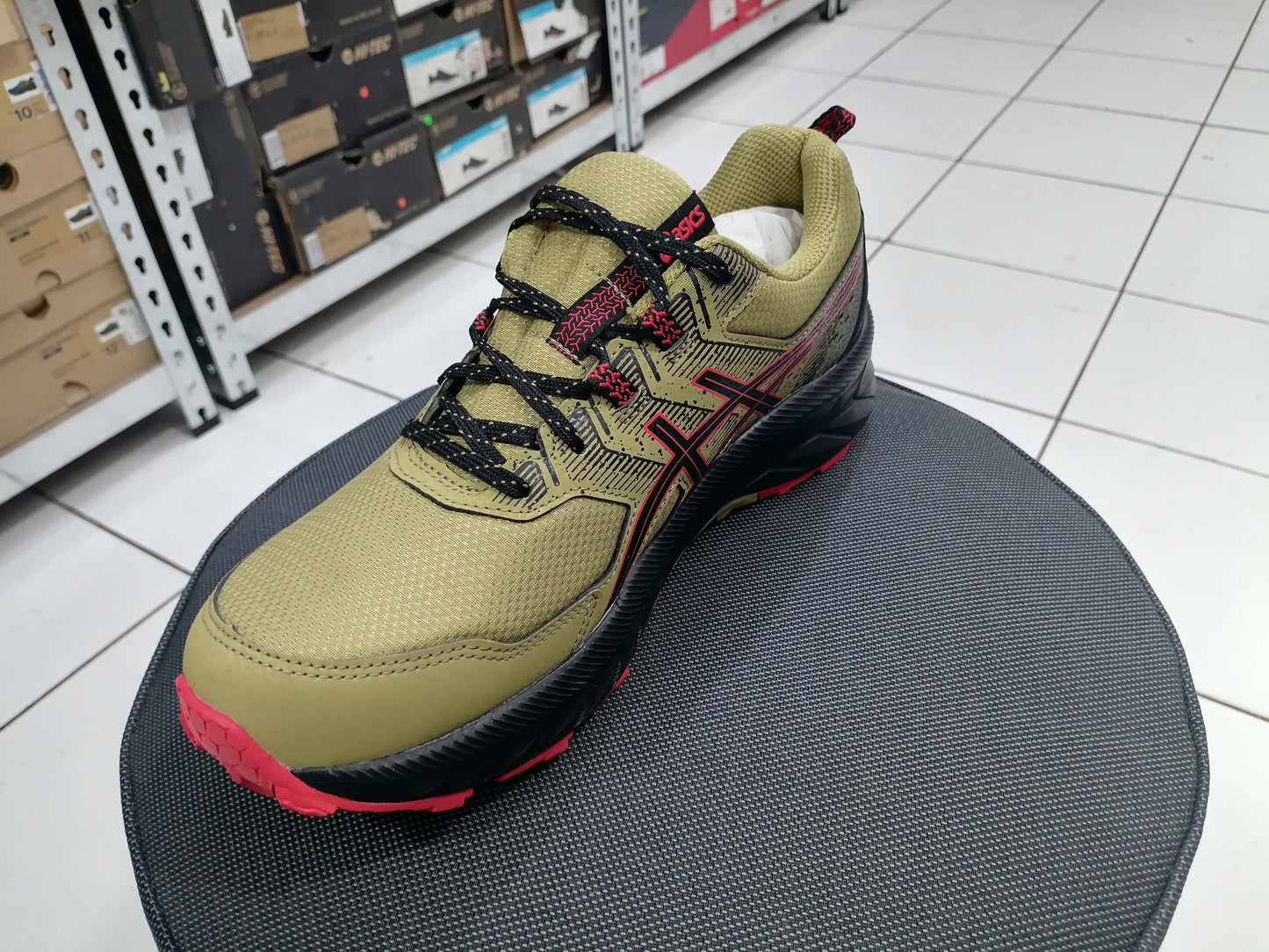 ASICS GEL-VENTURE 9 MENS TRAIL RUNNING SHOE OLIVE OIL/ELECTRIC RED