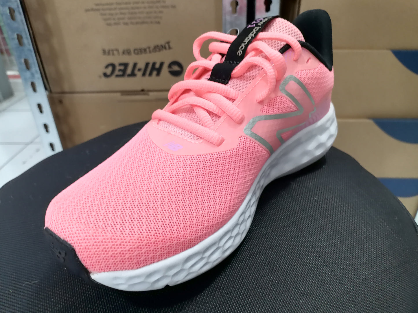 NEW BALANCE W411LH3 WOMENS BEGINNER RUNNING SHOE