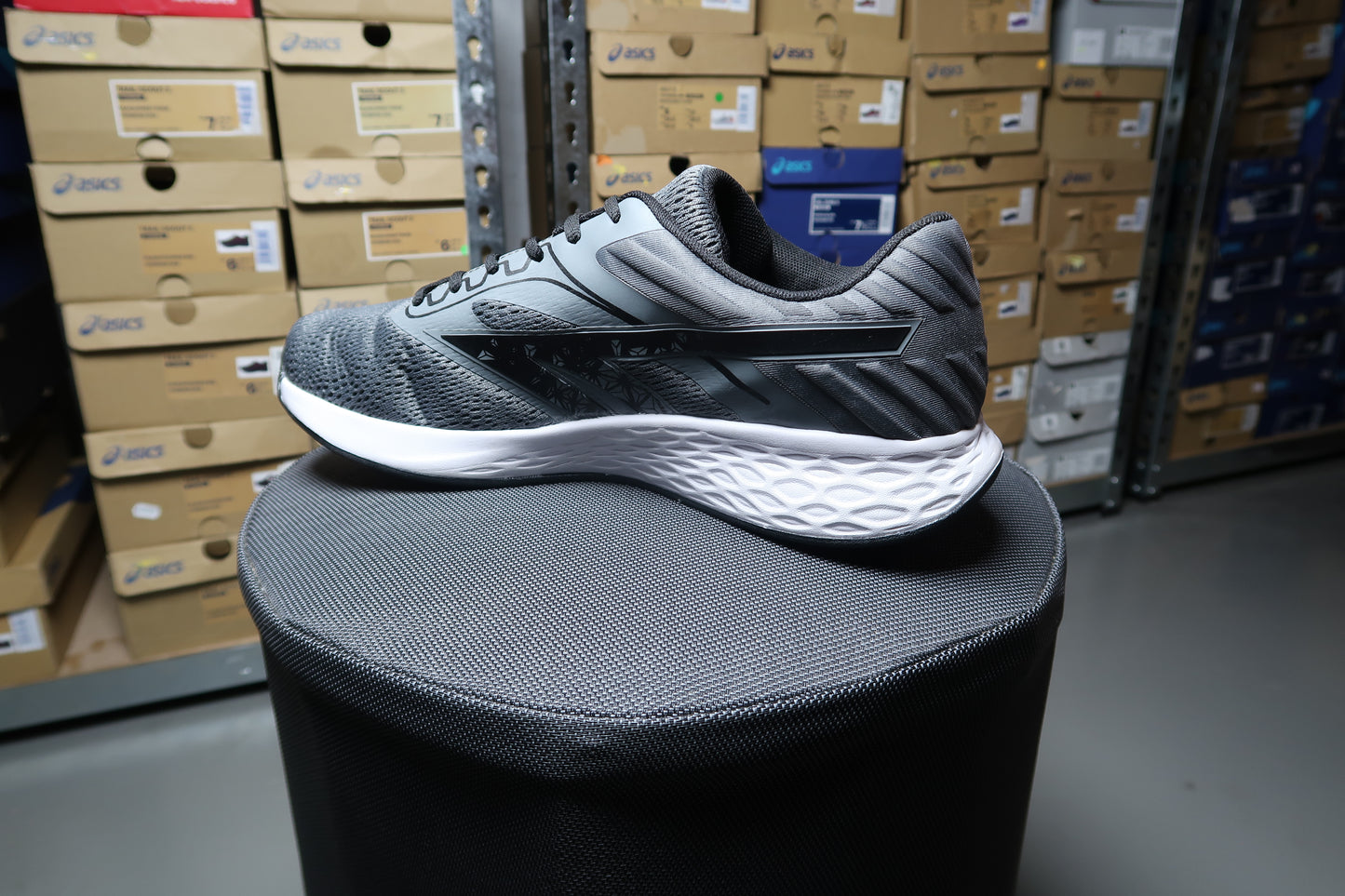 HI TEC V-LITE LEO MENS SILVER