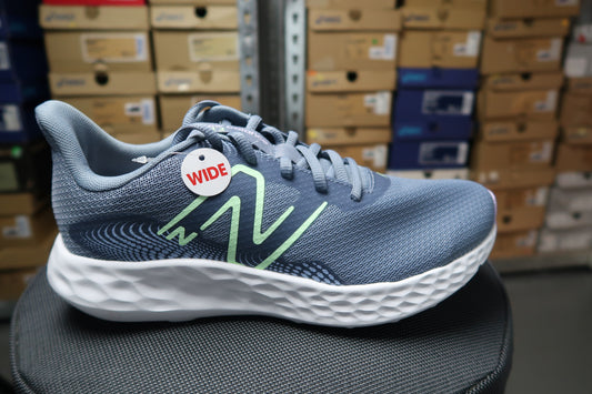 New Balance 411 v3 Women's Sport Shoes