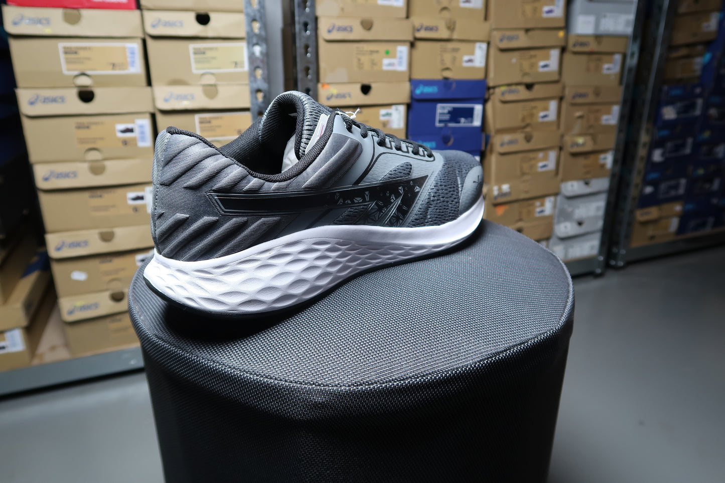 HI TEC V-LITE LEO MENS SILVER